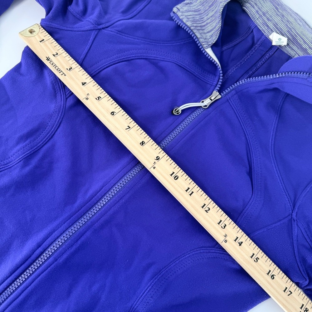 Lululemon Hustle In Your Bustle Jacket Womens 8 Purple Full-Zip Crop Thumb Holes - Picture 4 of 6